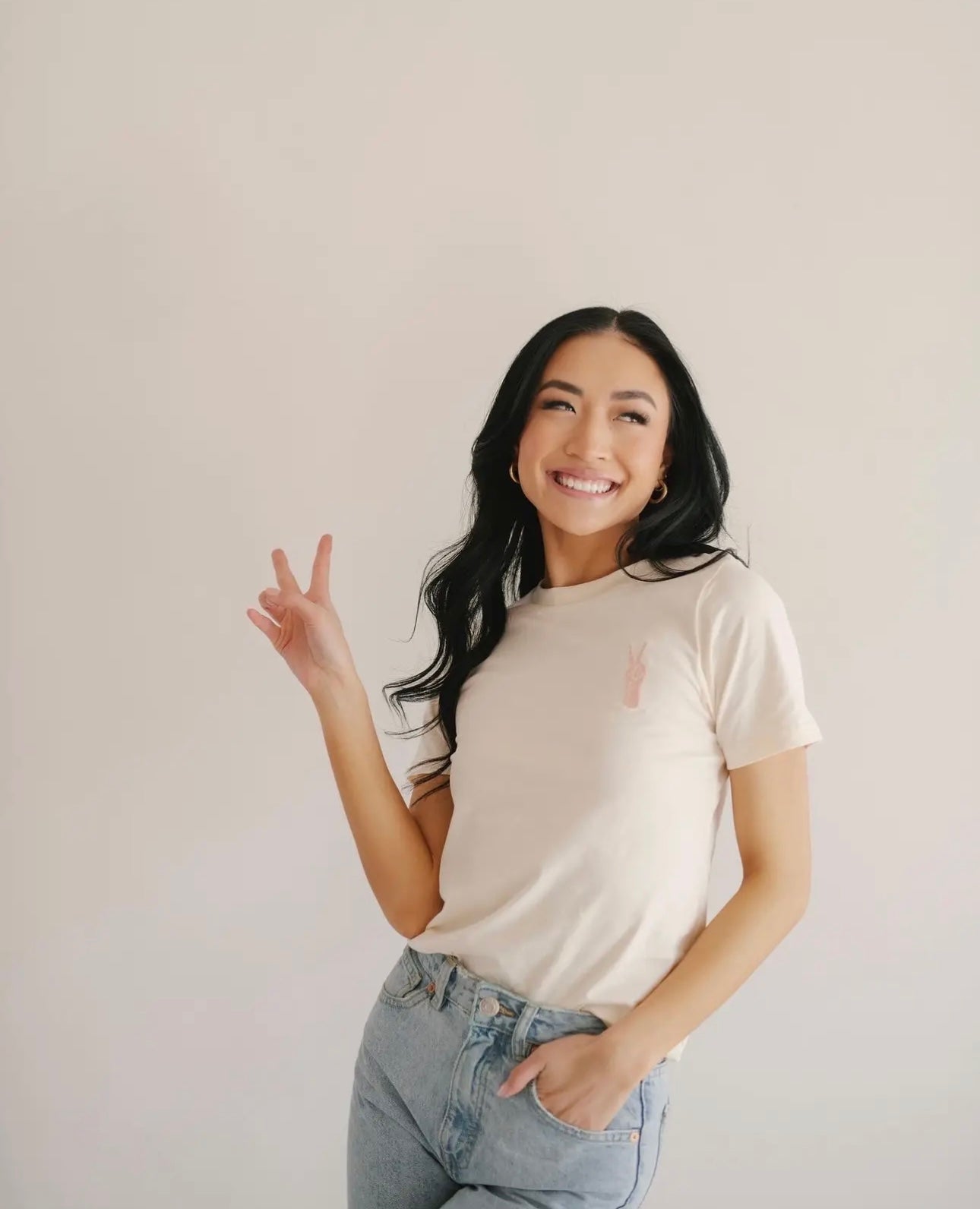PEACE tee