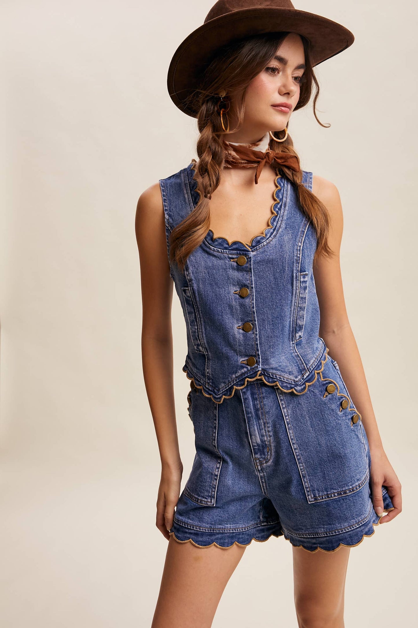 Scallop Button Denim Shorts