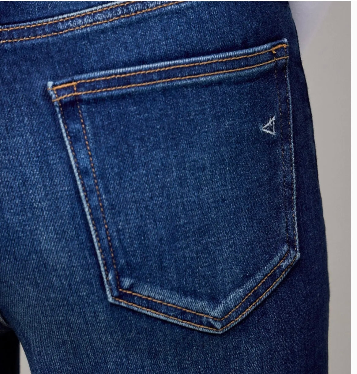 Demi denim