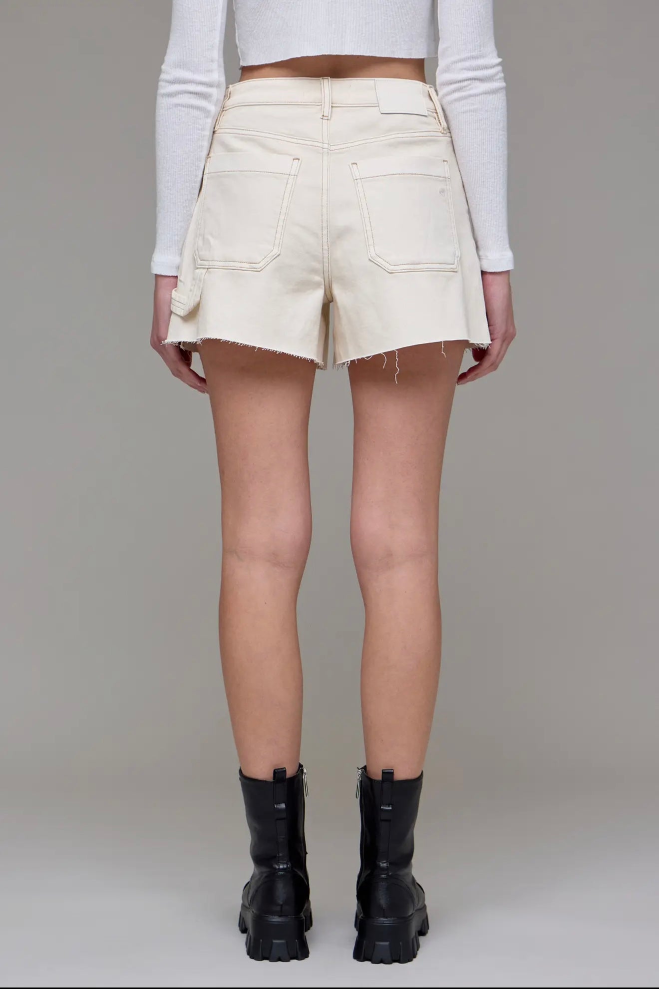 Cream Carpenter Short