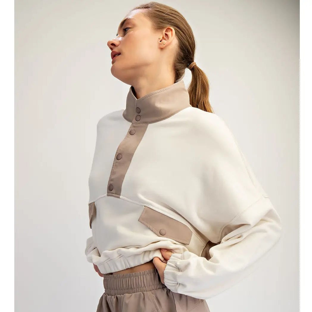 Weekend Retreat Pullover